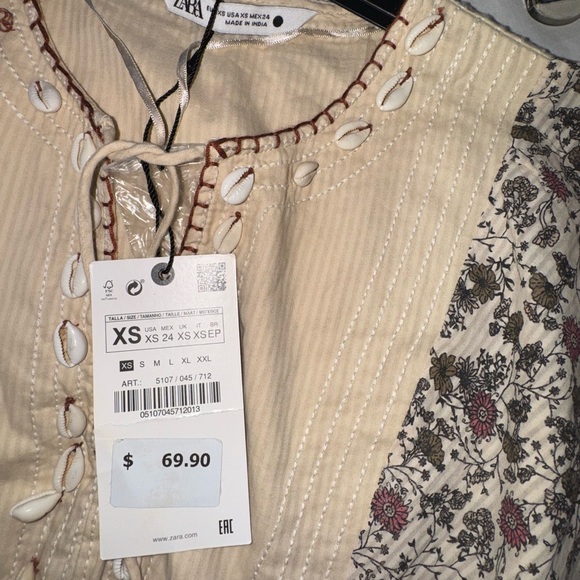 Zara Beige and Red Floral Maxi Dress - Picture 9 of 12